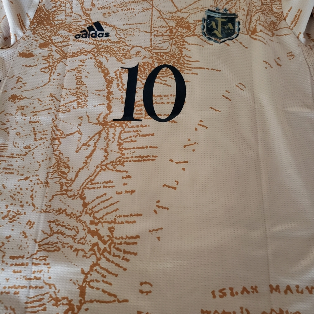 Soccer jerseys - Picture 6 of 7